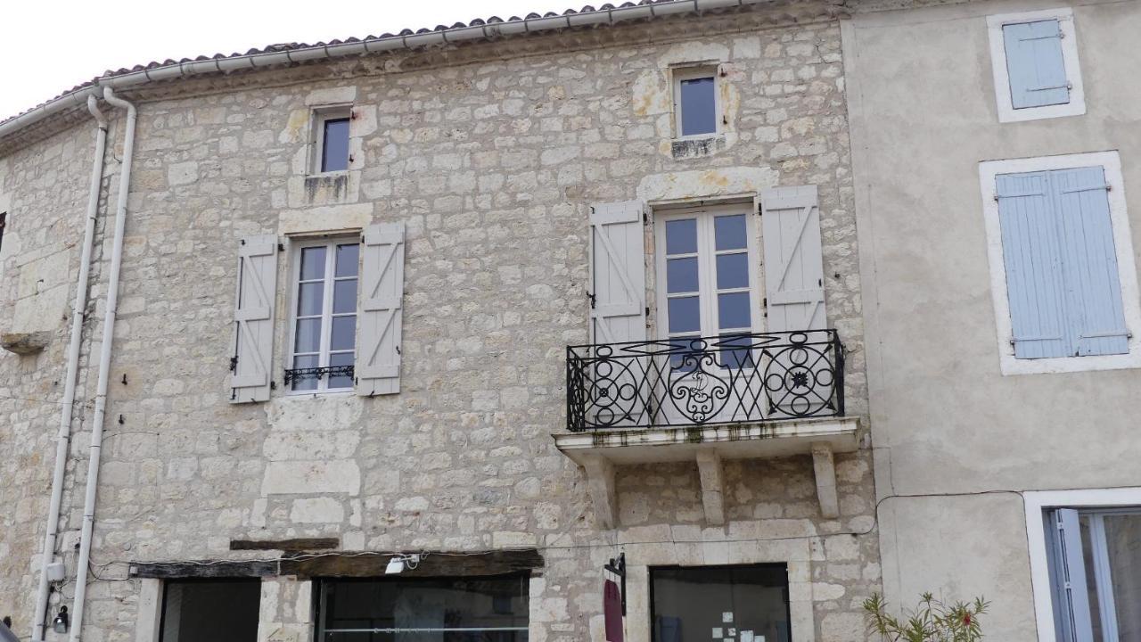La Montcuquoise Apartment Luaran gambar